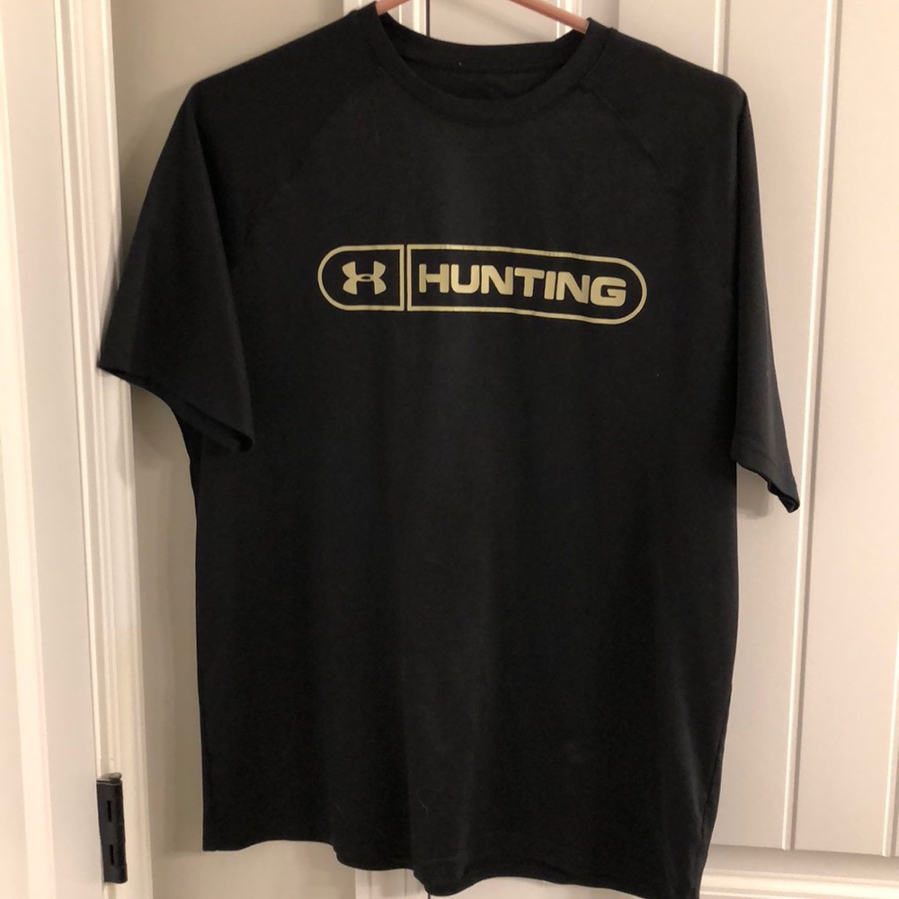 Under armour hunting T shirt